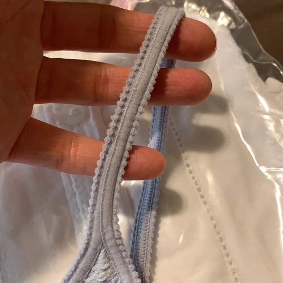 Gap Body Tank- Small - Picture 7 of 8